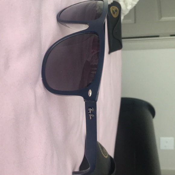 Ray Ban Wayfarer sunglasses